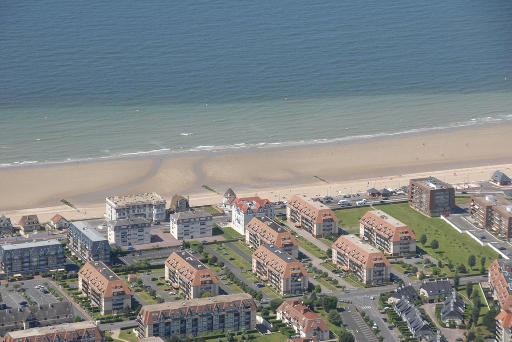 Lagrange Vacances Les Residences Villers-sur-Mer Exterior photo